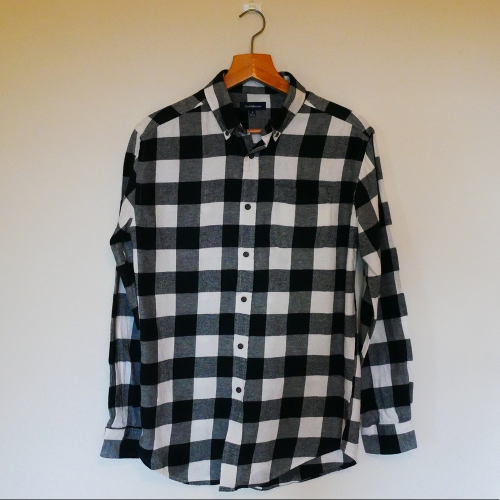 Croft and Barrow Plaid Button Up